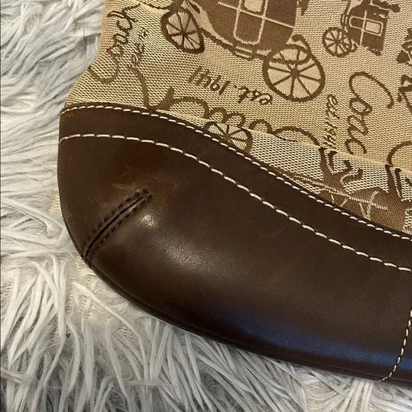 Coach Vintage Y2K Crossbody Bag - Picture 7 of 12